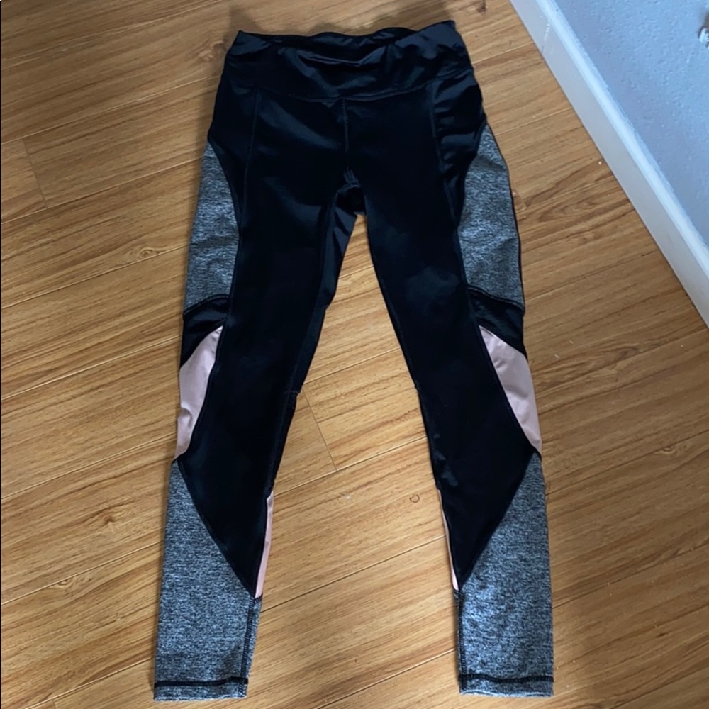 Super cute leggings